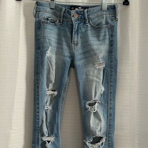 **SOLD Hollister low rise super skinny jeans 00R